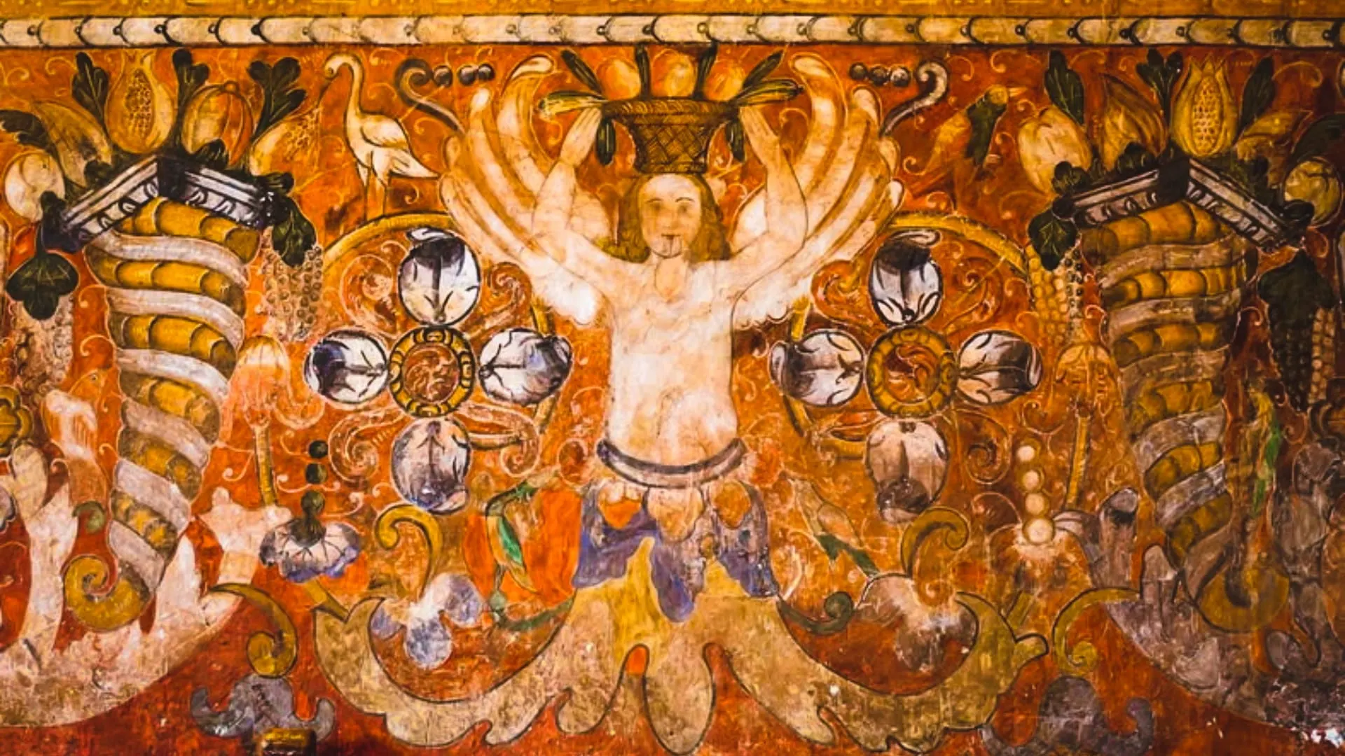 Pintura mural barroca en el templo de Andahuaylillas