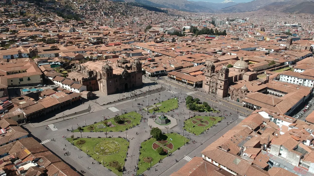 Vista aérea de Cusco de día
