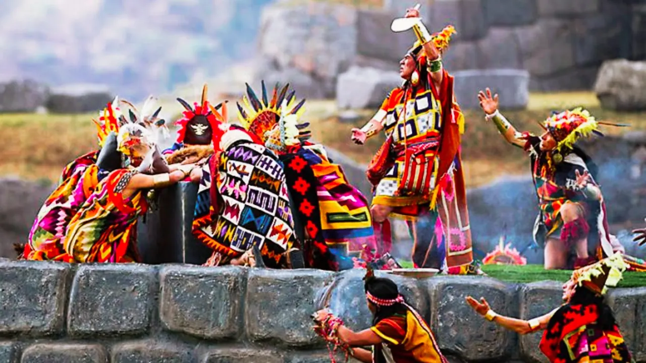 Representación del Inti Raymi en Cusco