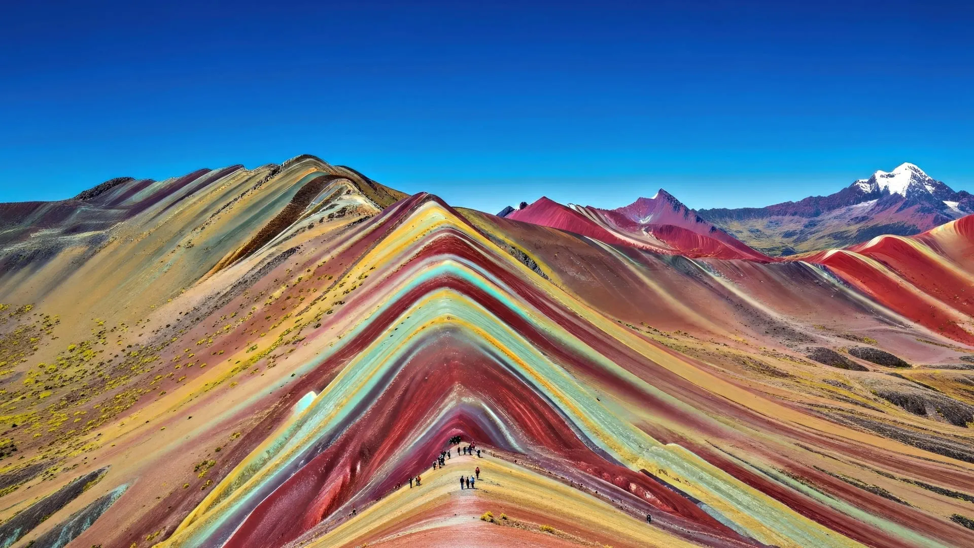 Montaña de 7 Colores (Vinicunca) con sus franjas minerales