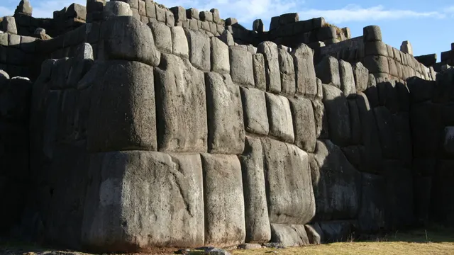 Grandes piedras incas de Sacsayhuamán