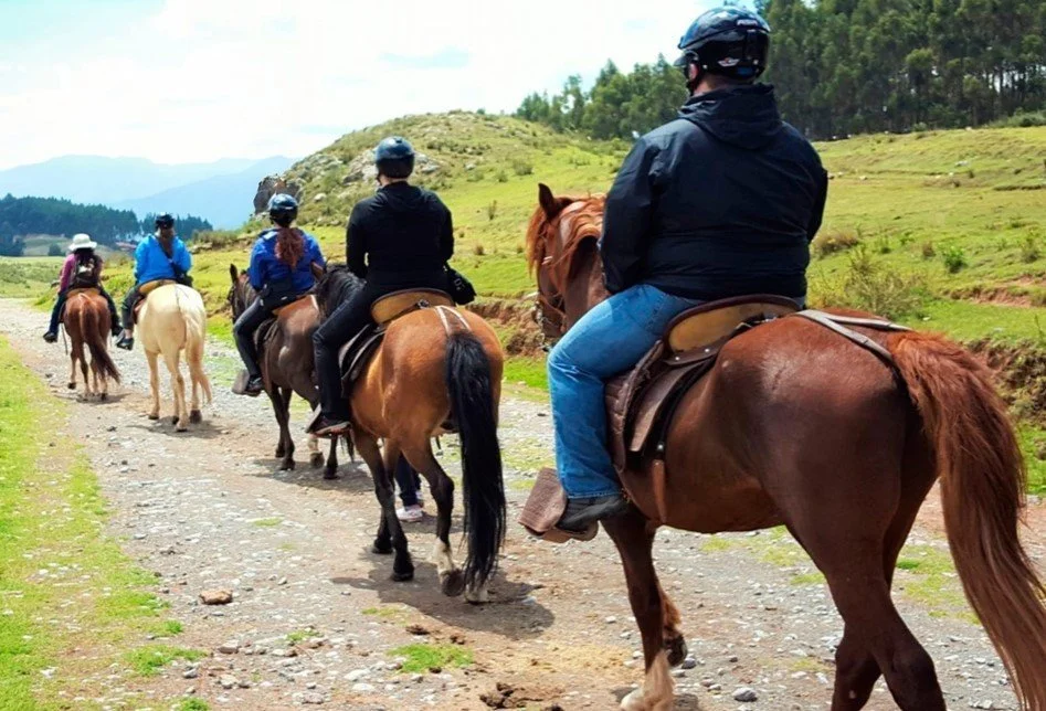 Cusco City Tour en Caballo (Medio Día) 3