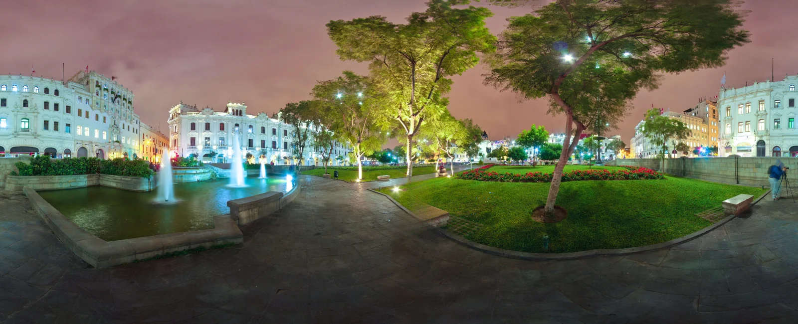 City Tour in Lima + Water Fountains (Magic Water Circuit) – Half a Day (Night)